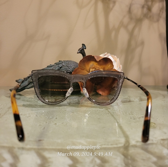 Valentino Women's VA2018 Fashion Cat Eye Sunglasses Metal Mesh Luxury Summer #55 - Picture 13 of 17